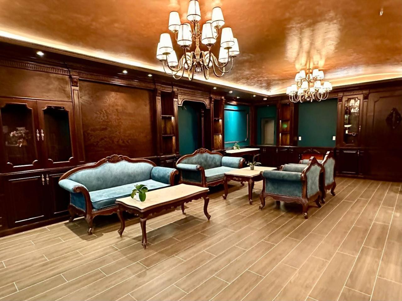 Tulip Hotel 2 Dalat Bagian luar foto