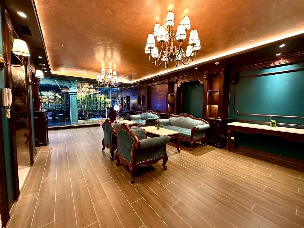 Tulip Hotel 2 Dalat Bagian luar foto