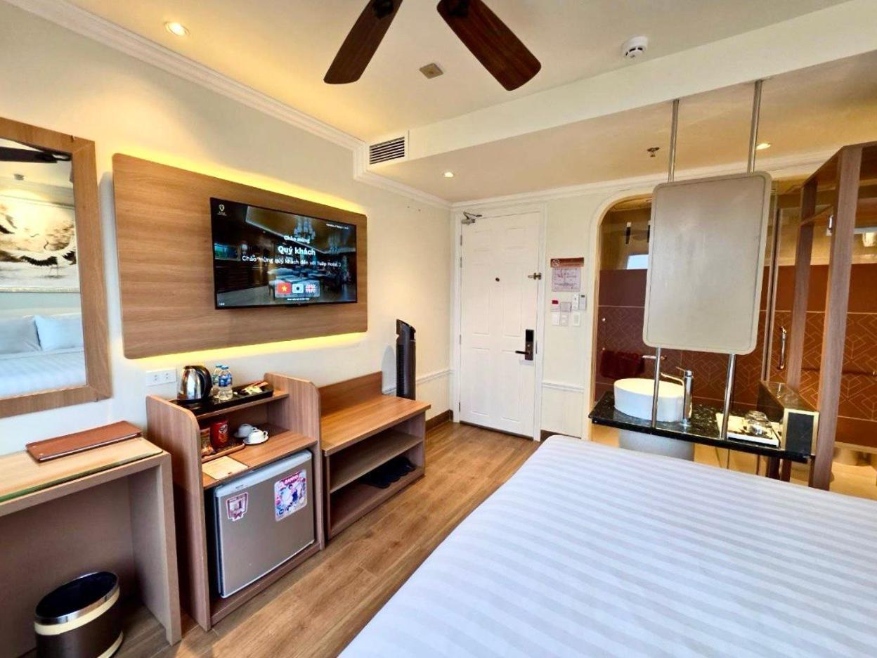 Tulip Hotel 2 Dalat Bagian luar foto