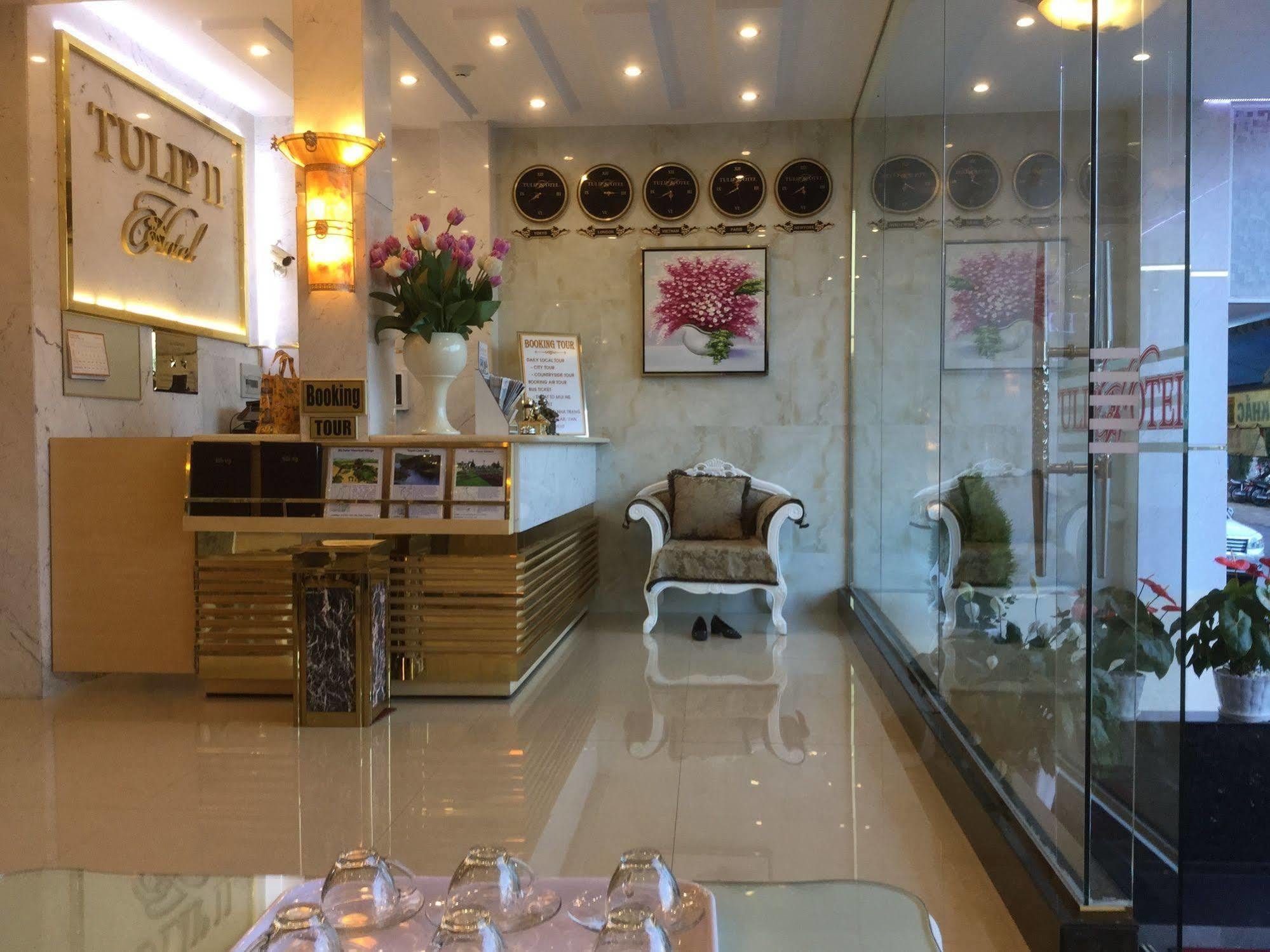 Tulip Hotel 2 Dalat Bagian luar foto